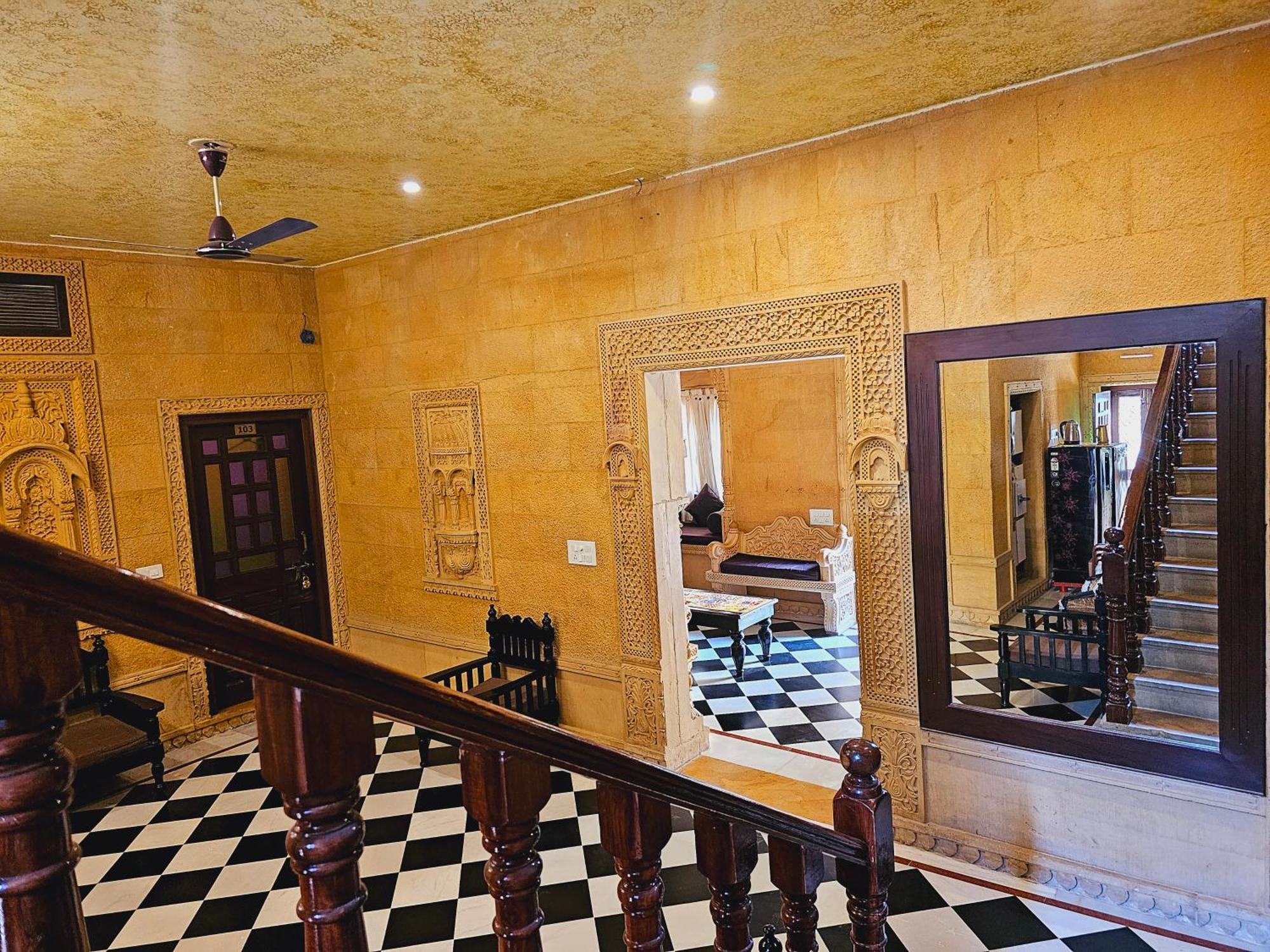 Hotel Royal ไจซัลเมอร์ ภายนอก รูปภาพ